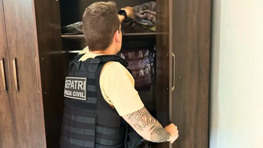 Polícia cumpre ordens judiciais em GO e MG contra grupo criminoso especializado em roubos de cargas Polícia cumpre ordens judiciais em GO e MG contra grupo criminoso especializado em roubos de cargas