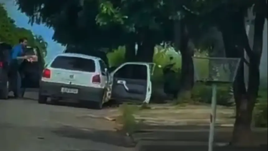 Suspeito de executar dono de bar no Bairro Amigo é localizado e preso Suspeito de executar dono de bar no Bairro Amigo é localizado e preso