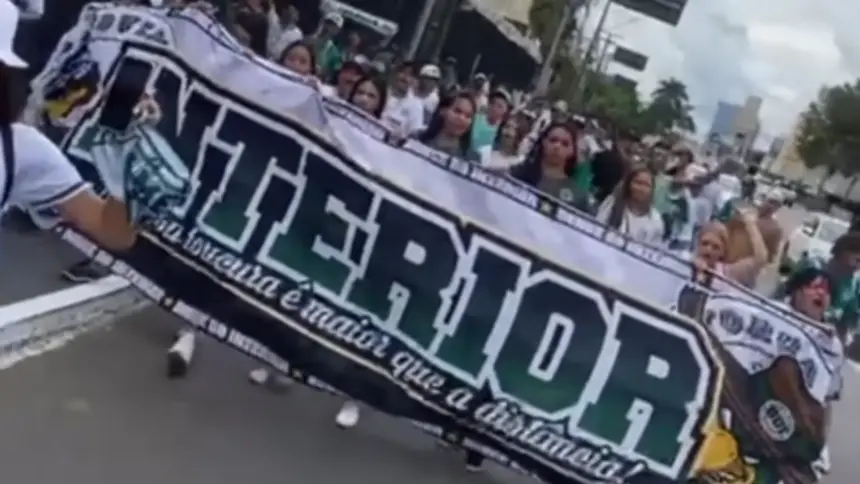 Torcida Organizada do Goiás é impedida de fazer caminhada neste domingo em Goianésia