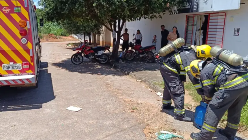 Vazamento de gás em Goianésia mobiliza equipe do Corpo de Bombeiros Vazamento de gás em Goianésia mobiliza equipe do Corpo de Bombeiros