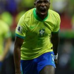 Vinicius Júnior decide e Brasil derrota Colômbia pelas Eliminatórias Vinicius Júnior decide e Brasil derrota Colômbia pelas Eliminatórias