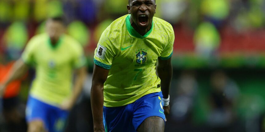 Vinicius Júnior decide e Brasil derrota Colômbia pelas Eliminatórias Vinicius Júnior decide e Brasil derrota Colômbia pelas Eliminatórias