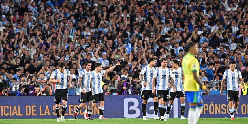 Em noite para esquecer, Brasil é goleado pela Argentina por 4 a 1 Em noite para esquecer, Brasil é goleado pela Argentina por 4 a 1