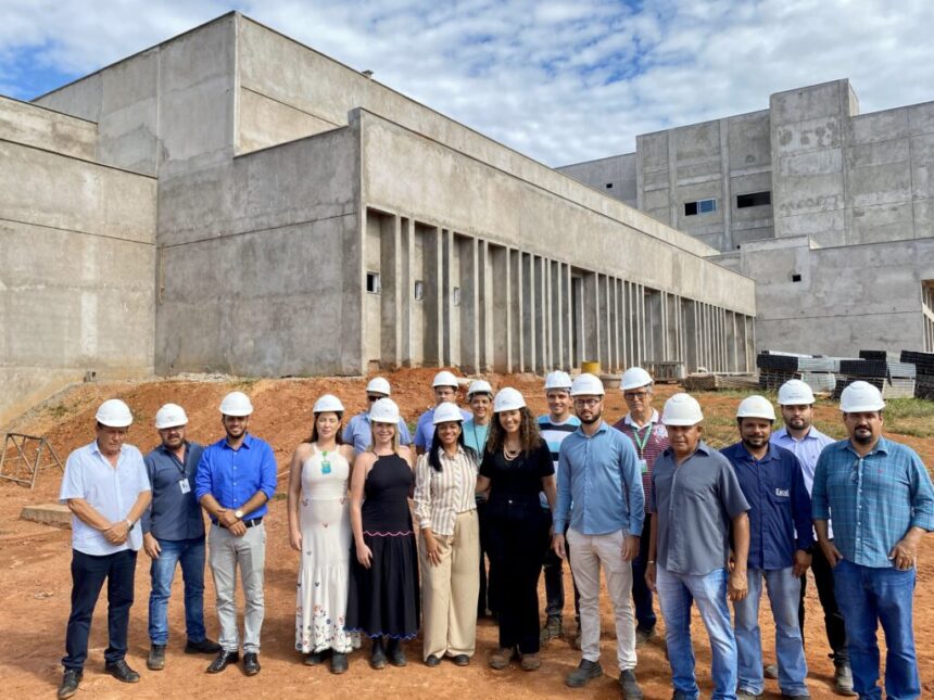 Goinfra visita obras de reforma e ampliação do novo complexo hospitalar de Formosa Goinfra visita obras de reforma e ampliação do novo complexo hospitalar de Formosa