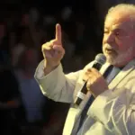 54% dos brasileiros desaprovam governo Lula; 41% aprova