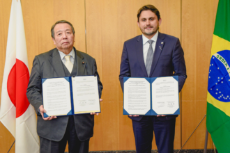 Brasil e Japão assinam acordo de cooperação de inclusão digital, tecnologia da informação e comunicação Brasil e Japão assinam acordo de cooperação de inclusão digital, tecnologia da informação e comunicação