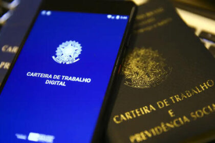 Escala 6X1: 65% dos brasileiros são a favor da redução da jornada