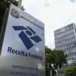Isenção do Imposto de Renda: 82% dos posts opinativos em redes sociais apoiam a medida; 18% são contra Isenção do Imposto de Renda: 82% dos posts opinativos em redes sociais apoiam a medida; 18% são contra