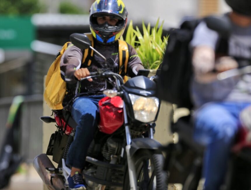 Mais de 370 mil motos ganham isenção de IPVA em Goiás Mais de 370 mil motos ganham isenção de IPVA em Goiás
