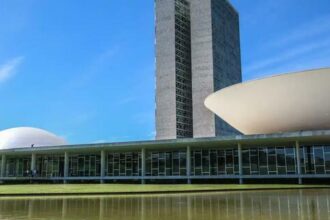 Orçamento 2025 e nova faixa de isenção do Imposto de Renda devem ser analisados pelo Congresso, nesta semana Orçamento 2025 e nova faixa de isenção do Imposto de Renda devem ser analisados pelo Congresso, nesta semana
