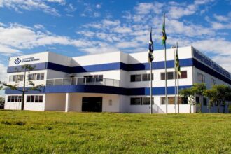 Governador nomeia 71 docentes para UEG Governador nomeia 71 docentes para UEG