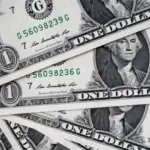 Dólar fecha com leve queda de 0,11% Dólar fecha com leve queda de 0,11%
