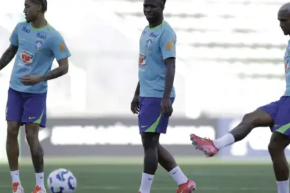 Eliminatórias: Brasil enfrenta Colômbia no Mané Garrincha