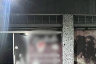 Homem é preso por porte ilegal de arma em tabacaria de Goiânia Homem é preso por porte ilegal de arma em tabacaria de Goiânia