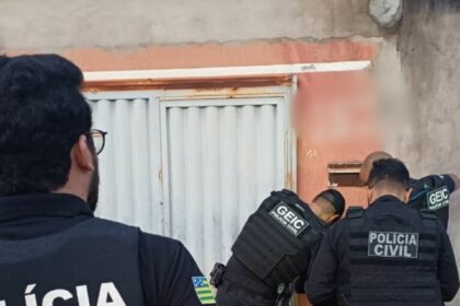 PCGO cumpre mandado de busca e apreensão e prende autor de tráfico de drogas e posse de arma em Formosa – Policia Civil do Estado de Goiás
