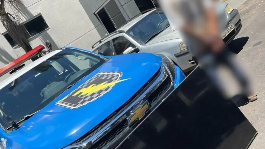 Homem é preso na Zona Rural de Goianésia após furtar TV de 65”