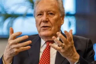 Lewandowski diz que a polícia ‘prende mal’ e o Judiciário é ‘obrigado a soltar’ os presos