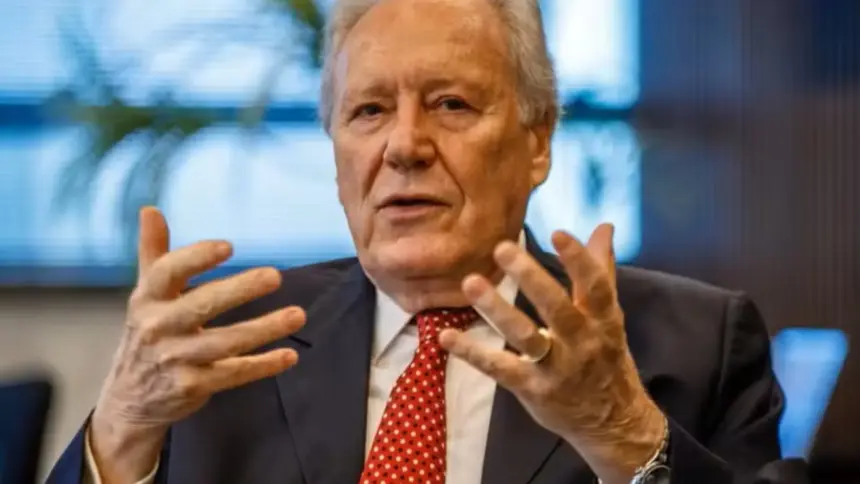 Lewandowski diz que a polícia ‘prende mal’ e o Judiciário é ‘obrigado a soltar’ os presos Lewandowski diz que a polícia ‘prende mal’ e o Judiciário é ‘obrigado a soltar’ os presos