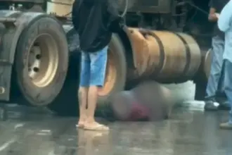 Motociclista dá entrada na UPA após se envolver em grave acidente no norte de Goianésia Motociclista dá entrada na UPA após se envolver em grave acidente no norte de Goianésia