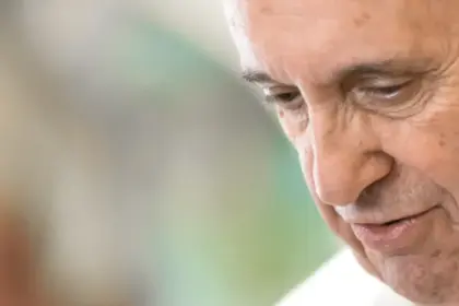 Papa Francisco apresenta melhora gradual, mas quadro ainda é complexo, diz Vaticano Papa Francisco apresenta melhora gradual, mas quadro ainda é complexo, diz Vaticano