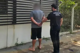 PCGO prende principal suspeito de perseguir, atropelar e agredir brutalmente vítima em Novo Gama PCGO prende principal suspeito de perseguir, atropelar e agredir brutalmente vítima em Novo Gama