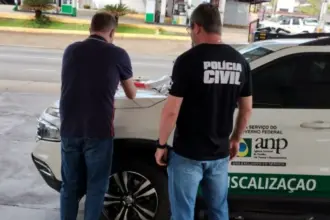 PC e ANP fazem fiscalização conjunta em comércios do ramo de combustíveis, lubrificantes e gás de cozinha PC e ANP fazem fiscalização conjunta em comércios do ramo de combustíveis, lubrificantes e gás de cozinha