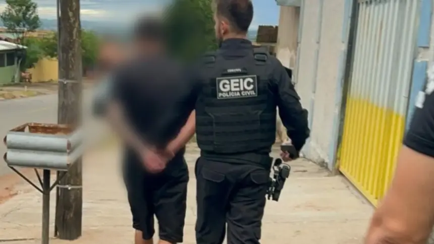 Polícia deflagra operação em três cidades goianas e cumpre mandados por fraude eletrônica Polícia deflagra operação em três cidades goianas e cumpre mandados por fraude eletrônica