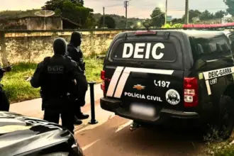 Polícia prende autor de diversos furtos a condomínios de luxo; R$ 122 mil em espécie foi apreendido Polícia prende autor de diversos furtos a condomínios de luxo; R$ 122 mil em espécie foi apreendido