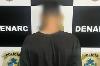 Polícia prende traficante que agia na região da 44, nas proximidades da Rodoviária de Goiânia Polícia prende traficante que agia na região da 44, nas proximidades da Rodoviária de Goiânia