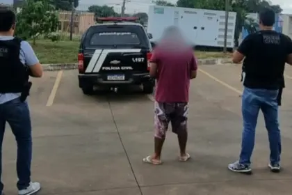 Homem é preso por não aceitar fim do relacionamento e perseguir ex-companheira