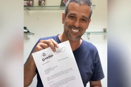 Renato de Castro comemora aprovação do projeto de lei para construção de 1.000 casas