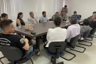 Reunião promovida pelo Conseg debate melhorias no trânsito de Goianésia Reunião promovida pelo Conseg debate melhorias no trânsito de Goianésia