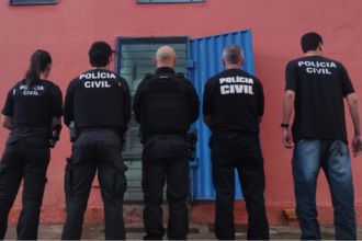 PCGO cumpre mandados em Aparecida de Goiânia relacionados a esquema criminoso de furto e receptação de mercadorias PCGO cumpre mandados em Aparecida de Goiânia relacionados a esquema criminoso de furto e receptação de mercadorias