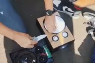 PCGO prende dupla de traficantes que transportava cocaína dentro de caixa de som PCGO prende dupla de traficantes que transportava cocaína dentro de caixa de som