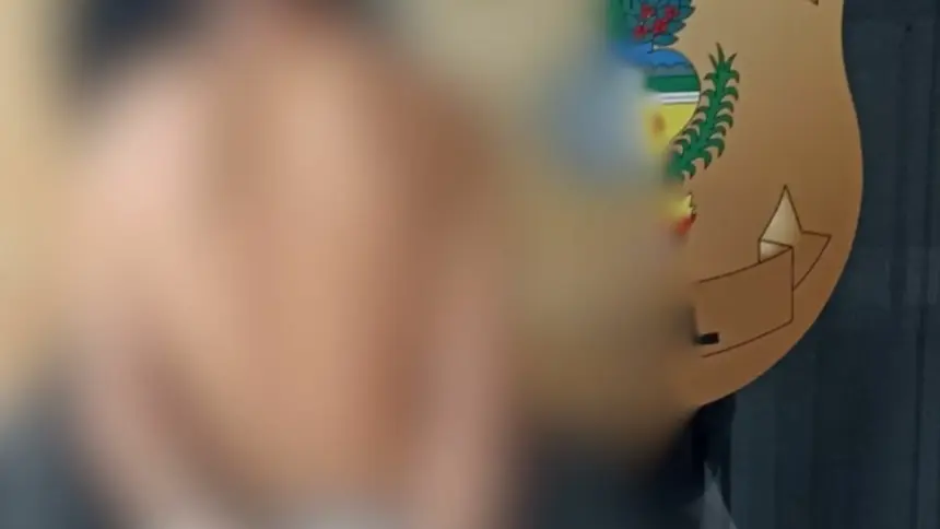 Suspeitos de furtarem cartões em residência no oeste de Goianésia são presos pela PC Suspeitos de furtarem cartões em residência no oeste de Goianésia são presos pela PC