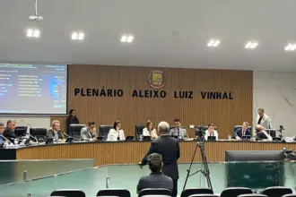 Taxa de lixo é aprovada em Goianésia Taxa de lixo é aprovada em Goianésia