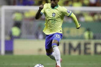 Seleção começa duelo contra Argentina com Wesley e Matheus Cunha Seleção começa duelo contra Argentina com Wesley e Matheus Cunha