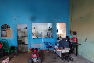 Polícia fecha restaurante clandestino de comida japonesa Polícia fecha restaurante clandestino de comida japonesa