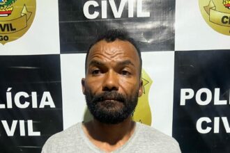 Homem suspeito de estuprar mulher no cemitério de Uruaçu é preso Homem suspeito de estuprar mulher no cemitério de Uruaçu é preso