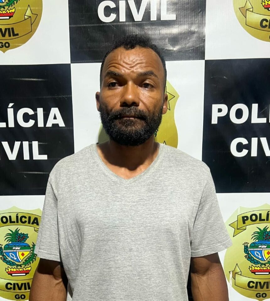 Homem suspeito de estuprar mulher no cemitério de Uruaçu é preso Homem suspeito de estuprar mulher no cemitério de Uruaçu é preso