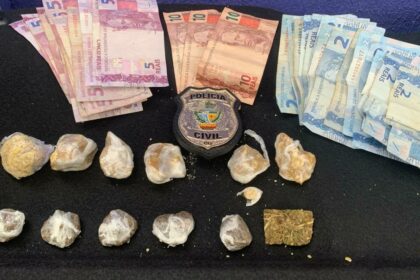 Polícia prende indivíduo por tráfico de drogas, em Goiânia