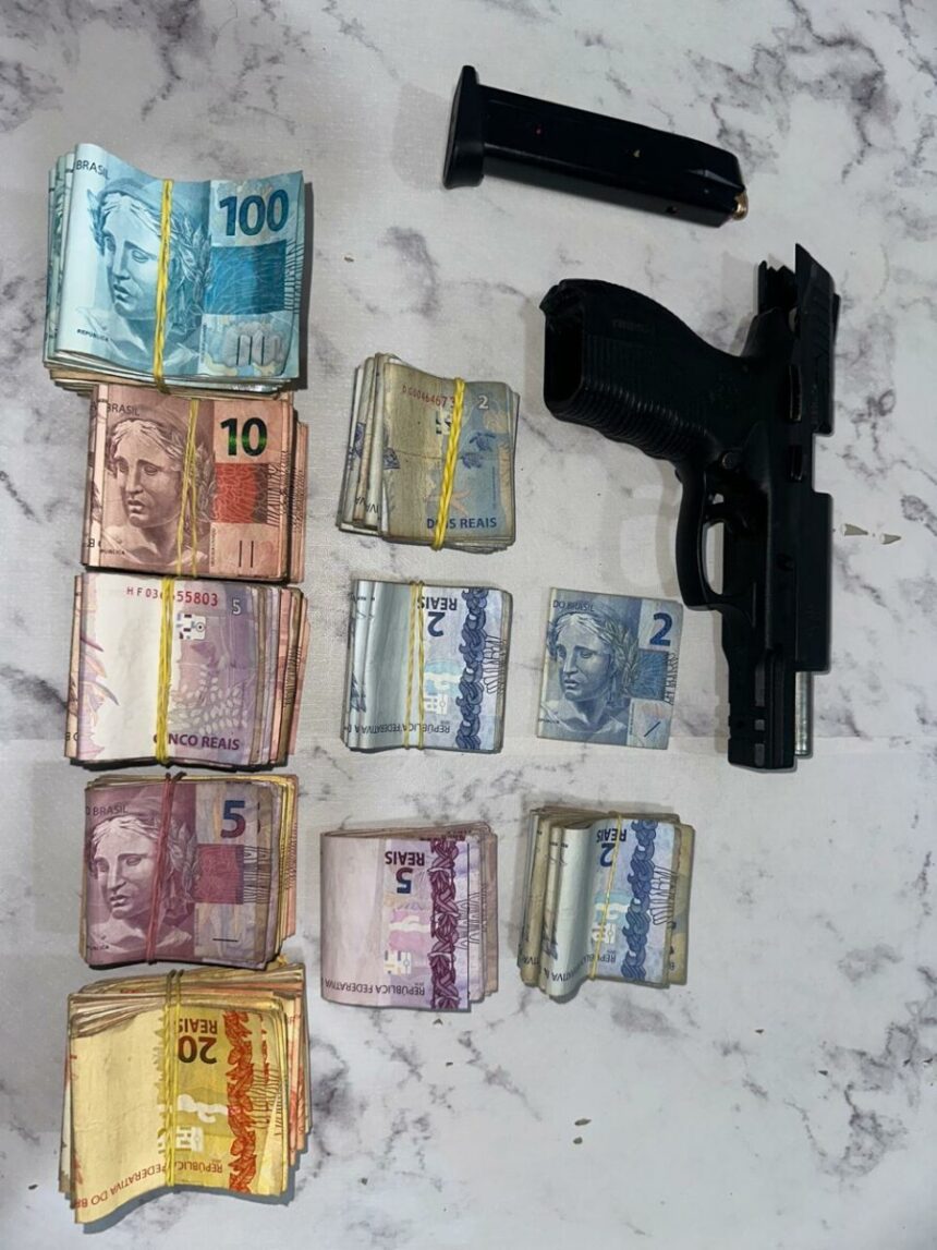 Operação apreende arma e dinheiro do crime em Águas Lindas – Policia Civil do Estado de Goiás Operação apreende arma e dinheiro do crime em Águas Lindas – Policia Civil do Estado de Goiás
