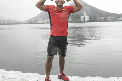 Isaquias Queiroz é ouro no C1 1000 metros da Copa Brasil