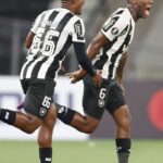 Botafogo vence primeira na Copa Libertadores