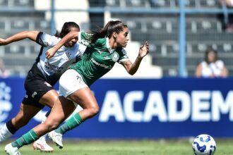 Palmeiras derrota Corinthians por 2 a 1 no Brasileirão Feminino
