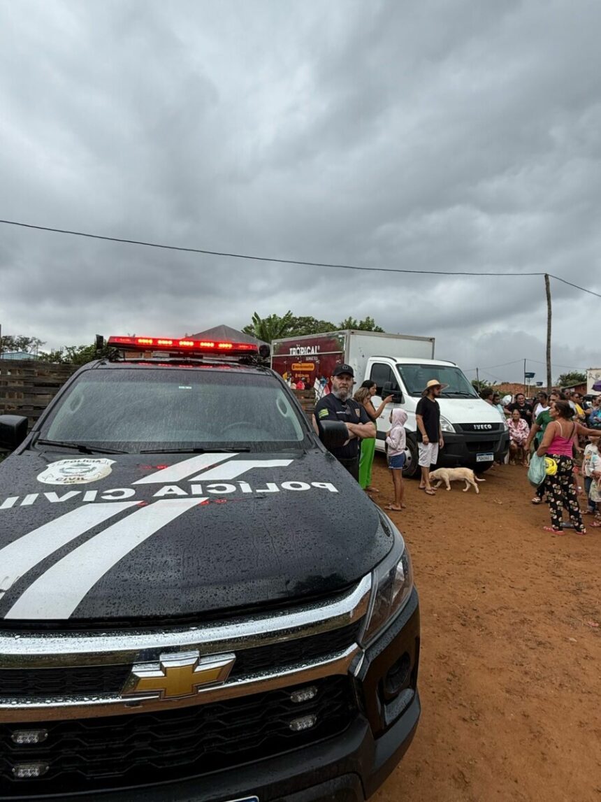 PCGO distribui cestas básicas e ovos de Páscoa para crianças em Aparecida de Goiânia – Policia Civil do Estado de Goiás PCGO distribui cestas básicas e ovos de Páscoa para crianças em Aparecida de Goiânia – Policia Civil do Estado de Goiás
