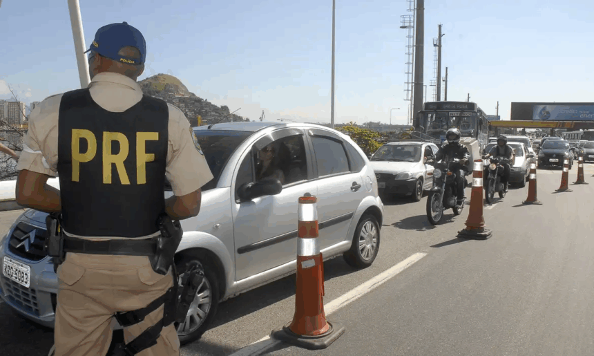 Estradas: PRF faz operação Semana Santa/Tiradentes 2025 Estradas: PRF faz operação Semana Santa/Tiradentes 2025