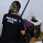 Polícia Civil apreende adolescente que golpeou professor com canivete em São Miguel do Araguaia – Policia Civil do Estado de Goiás Polícia Civil apreende adolescente que golpeou professor com canivete em São Miguel do Araguaia – Policia Civil do Estado de Goiás