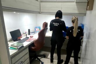 PCGO investiga stalking persistente praticado, durante um ano, por ex-namorada contra seu colega de faculdade, em Trindade