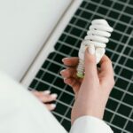 Preço de “bandeira vermelha”: consumidor residencial da Bahia pode ter aumento mensal de R$ 17,01 na conta de luz Preço de “bandeira vermelha”: consumidor residencial da Bahia pode ter aumento mensal de R$ 17,01 na conta de luz